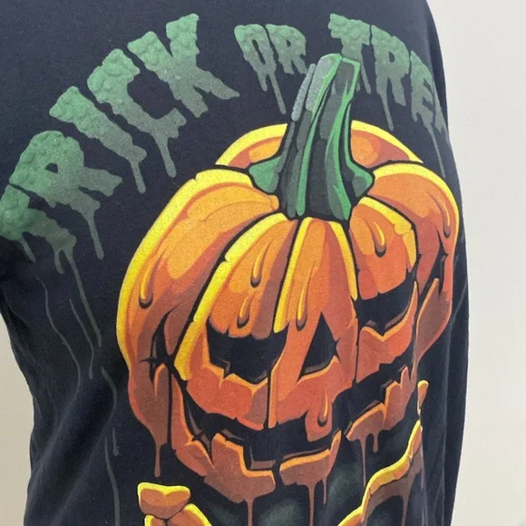 Vintage Liquid Blue Pumpkin Crossbones Halloween Tshirt Size Medium
